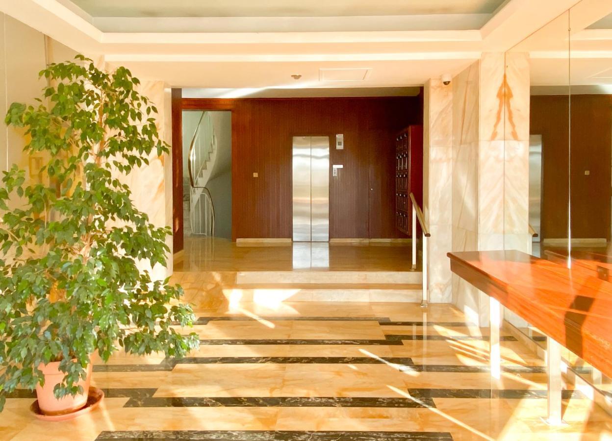 Blvd De La Croisette 82A, Cannes, La Reale Exterior foto